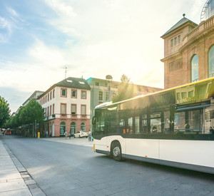 Linienbus auf der Mainzer Ludwigsstraße