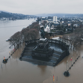 Mündung der Mosel in den Rhein