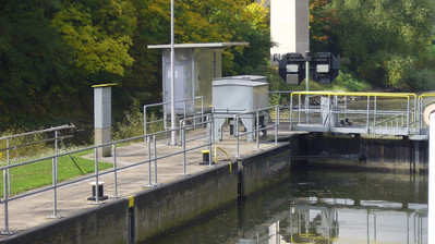 Die Gewässer-Untersuchungsstation Lahnstein liegt auf der ersten Lahnschleuse oberhalb der Mündung in den Rhein